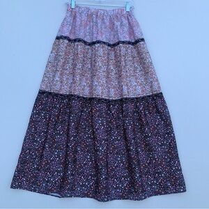 Halston pick floral tiered maxi skirt pull on elastic waist M